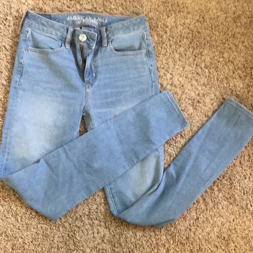 American Eagle Outfitters Light Blue Jeans